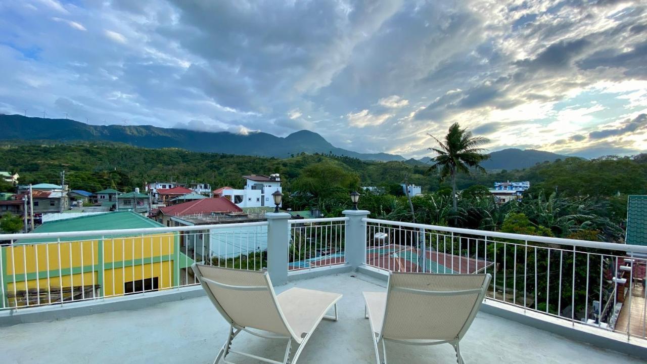 Victoria'S Bed & Breakfast Puerto Galera Eksteriør billede